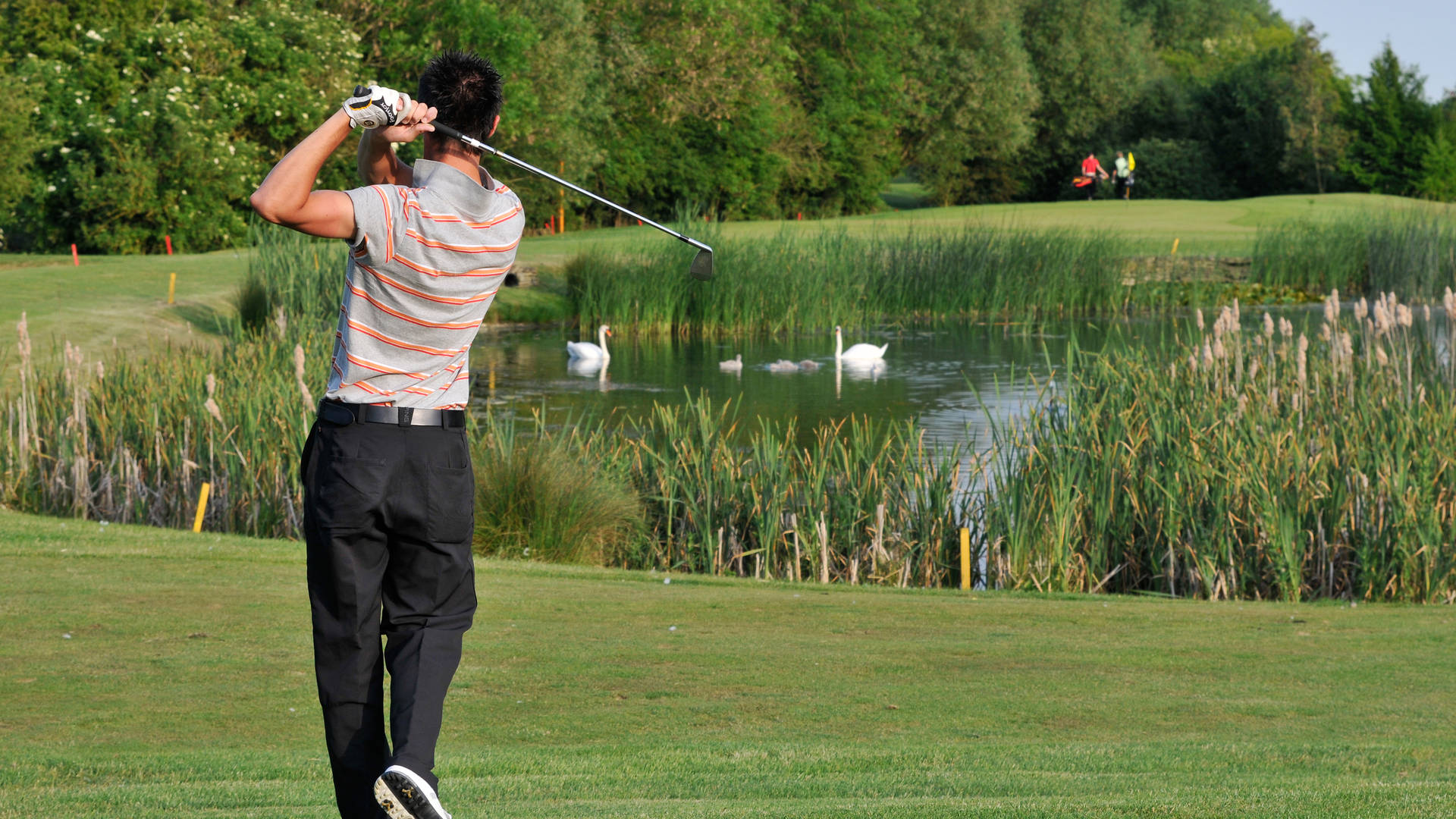 Corporate and Society Golf Days Golf Witney Lakes Resort